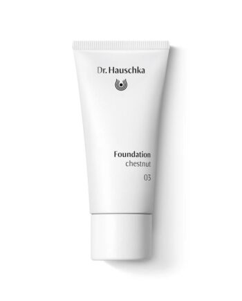 Dr. Hauschka Foundation Kastanje - Ideel til sensitiv hud