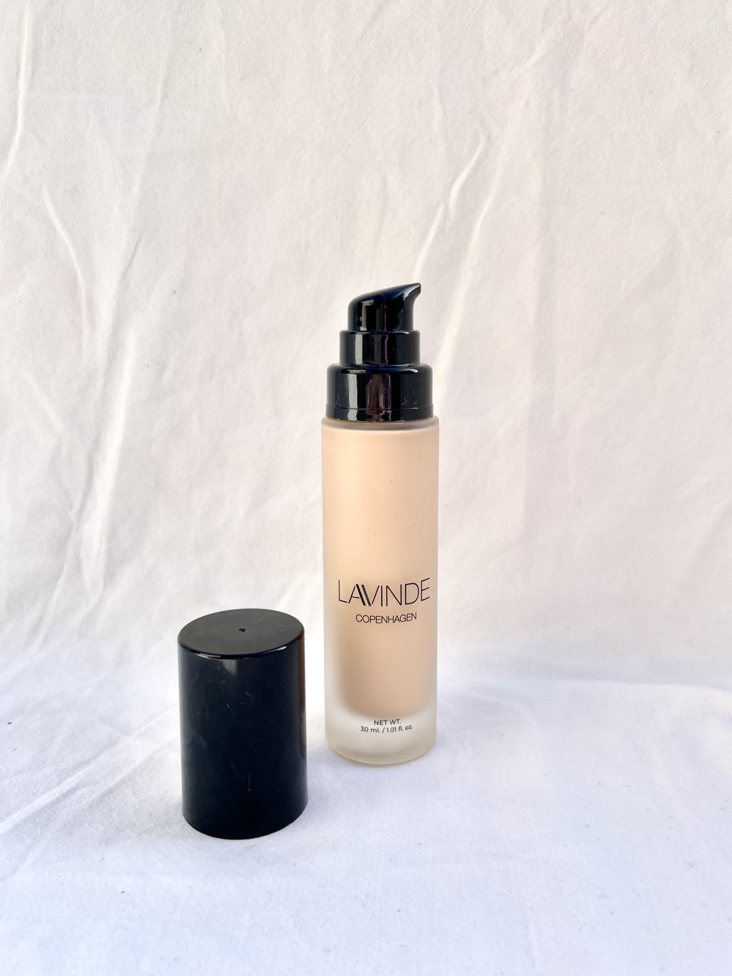 Lavinde Copenhagen Natural Glow Liquid Foundation 209 Cool Beige - Mvbeauty
